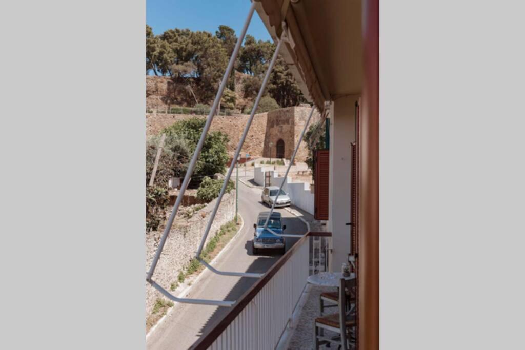 John'S House Under The Castle Of Kalamata Bagian luar foto