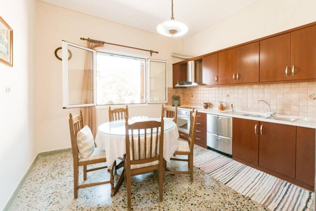 John'S House Under The Castle Of Kalamata Bagian luar foto